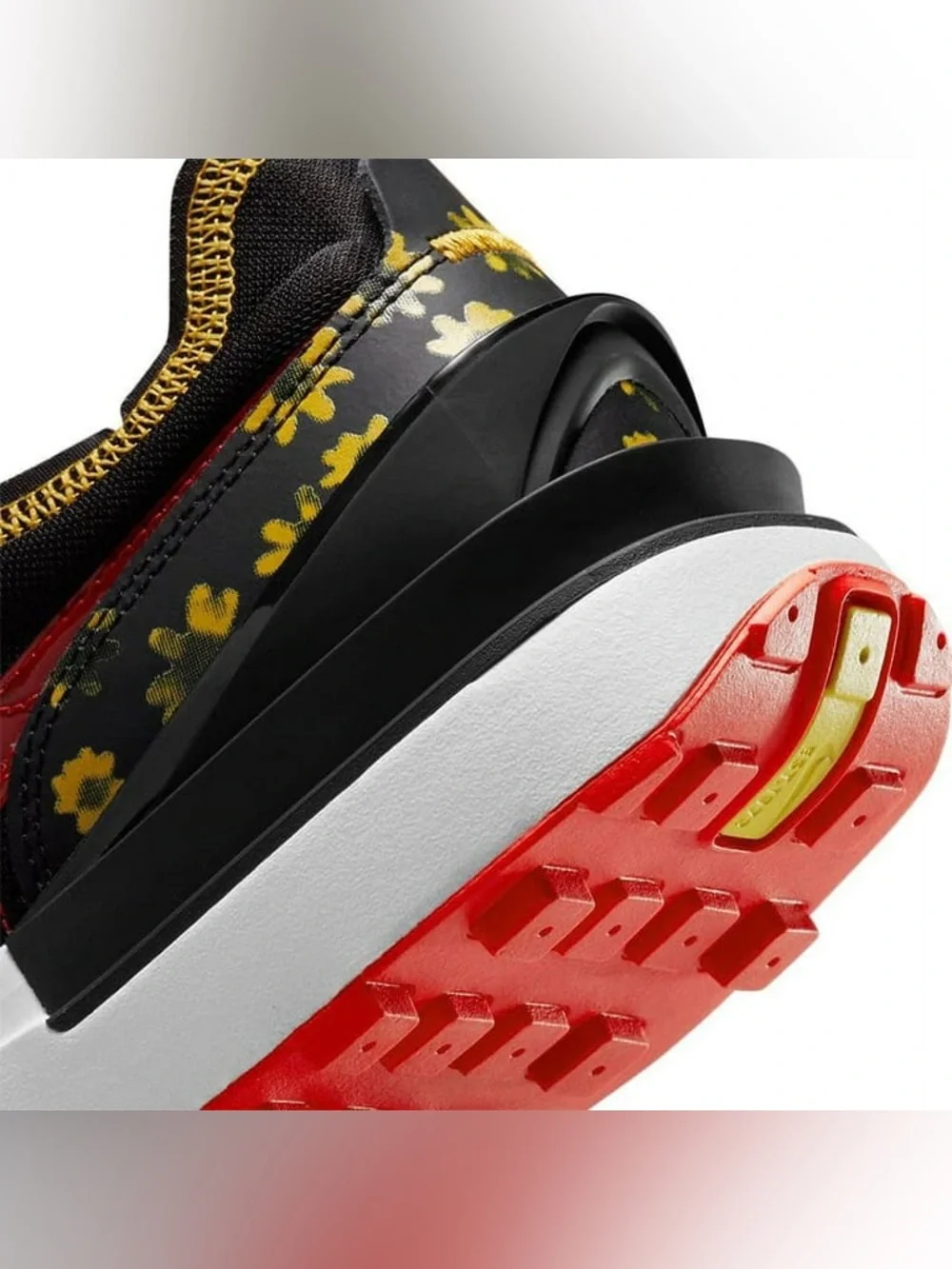 NWT- Nike Men’s Waffle One Sunflower Size 8.5